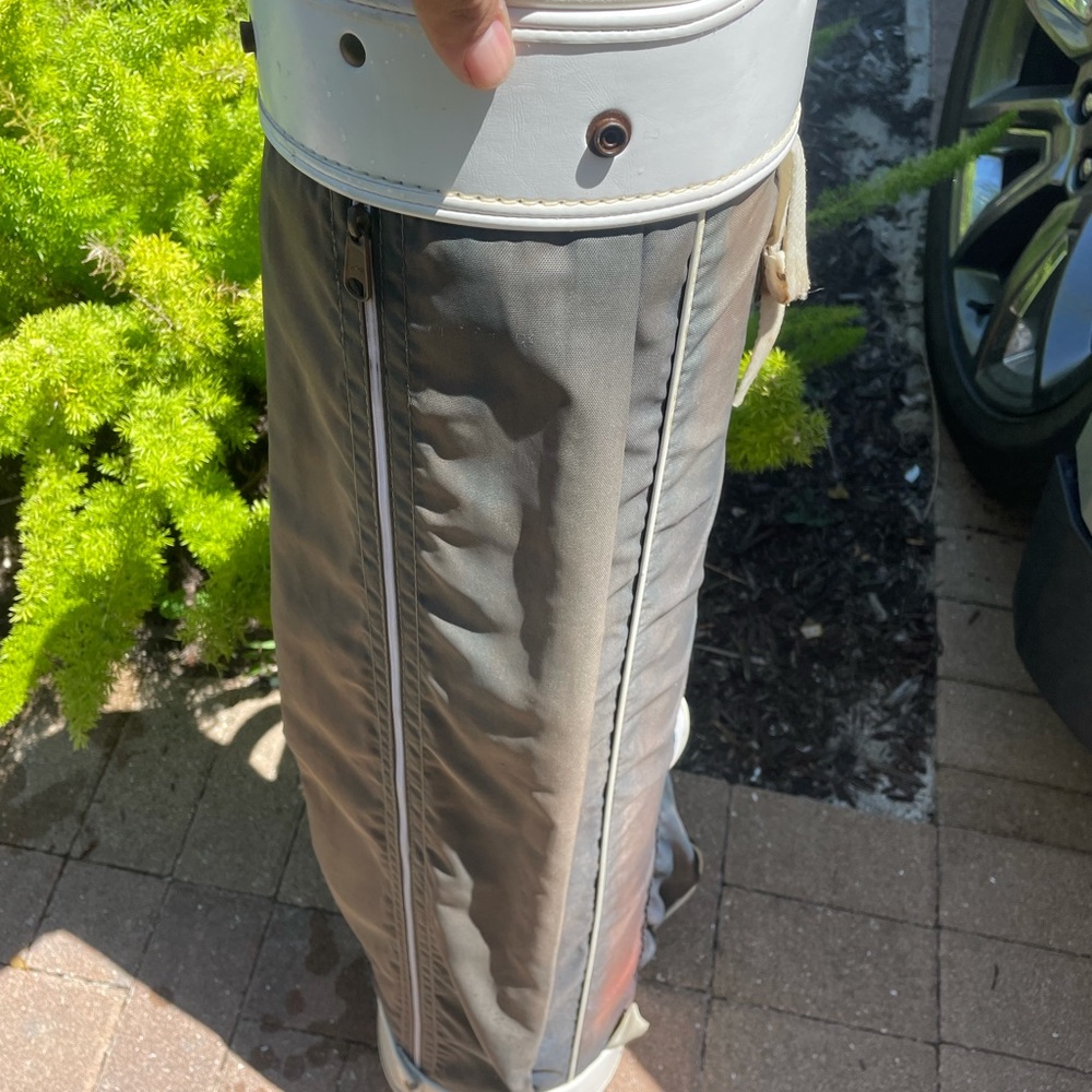 Golf bag Austads with shoulder strap